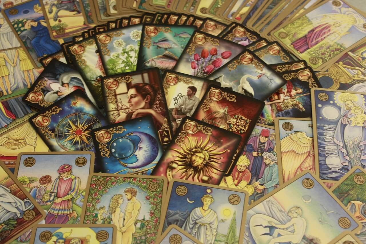 How Many Cards Are There In A Tarot Deck